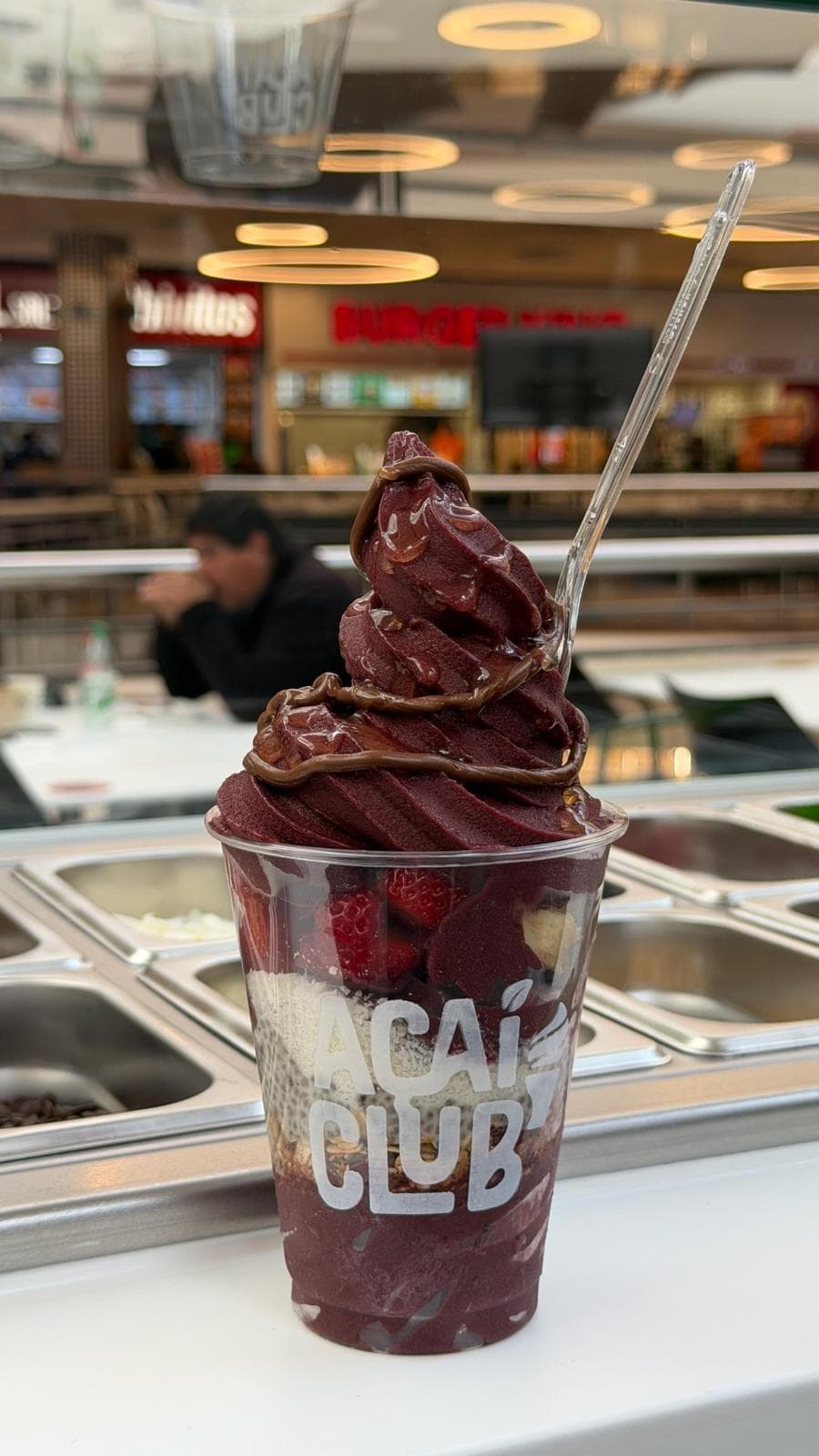 Vaso de açaí con chocolate de Açaí Club
